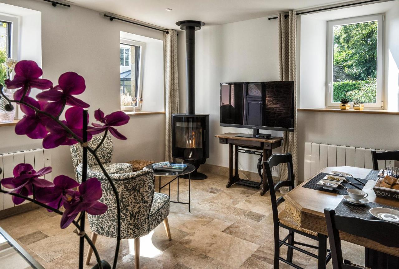 Au Fil De L'Eau Bed and Breakfast Le Vast Εξωτερικό φωτογραφία